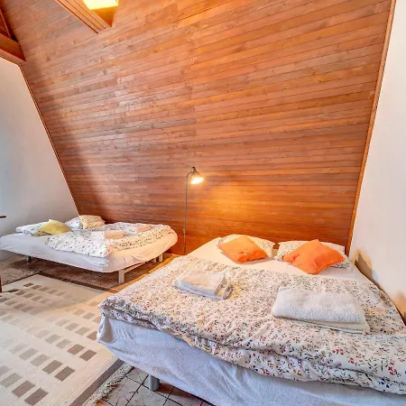 By Interhome Casa de Férias