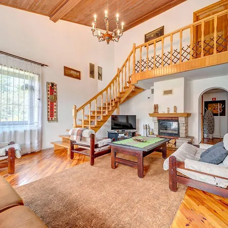 Prázdninový dům By Interhome Bierna